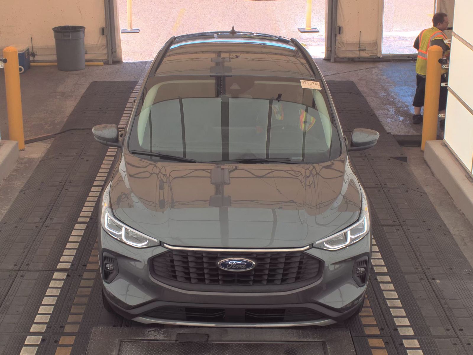 2025 Ford Escape Hybrid Platinum FWD