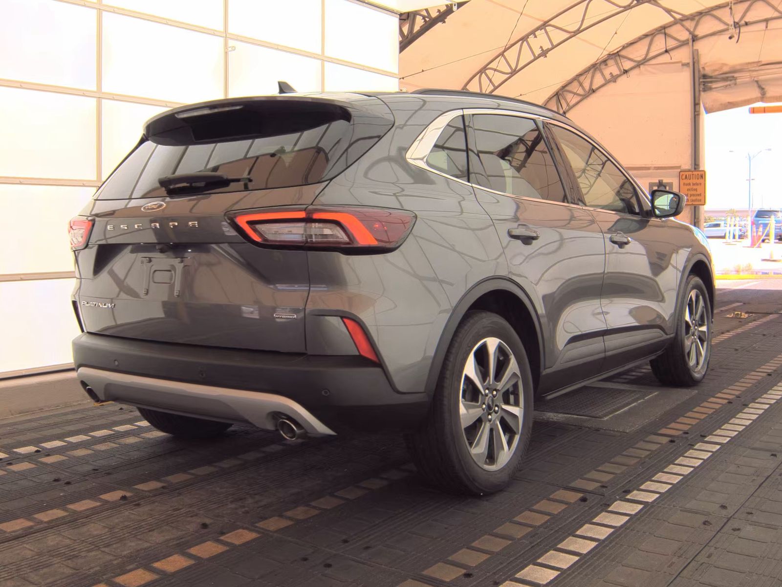 2025 Ford Escape Hybrid Platinum FWD