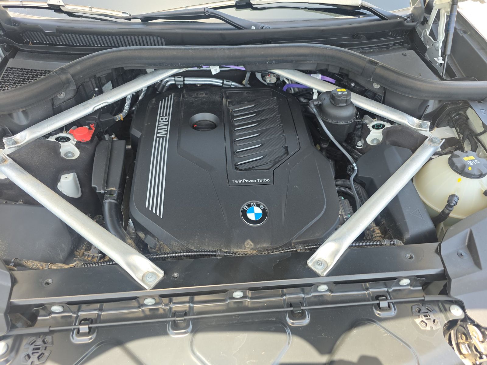 2022 BMW X7 xDrive40i AWD