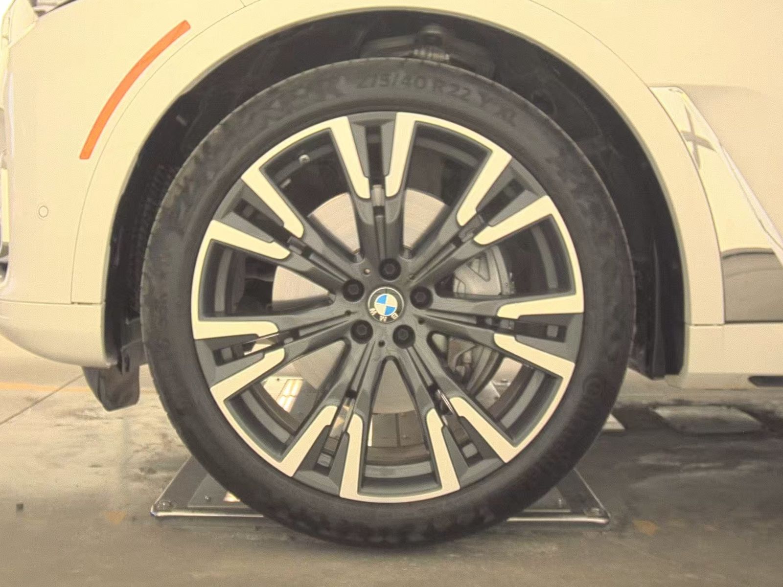 2022 BMW X7 xDrive40i AWD