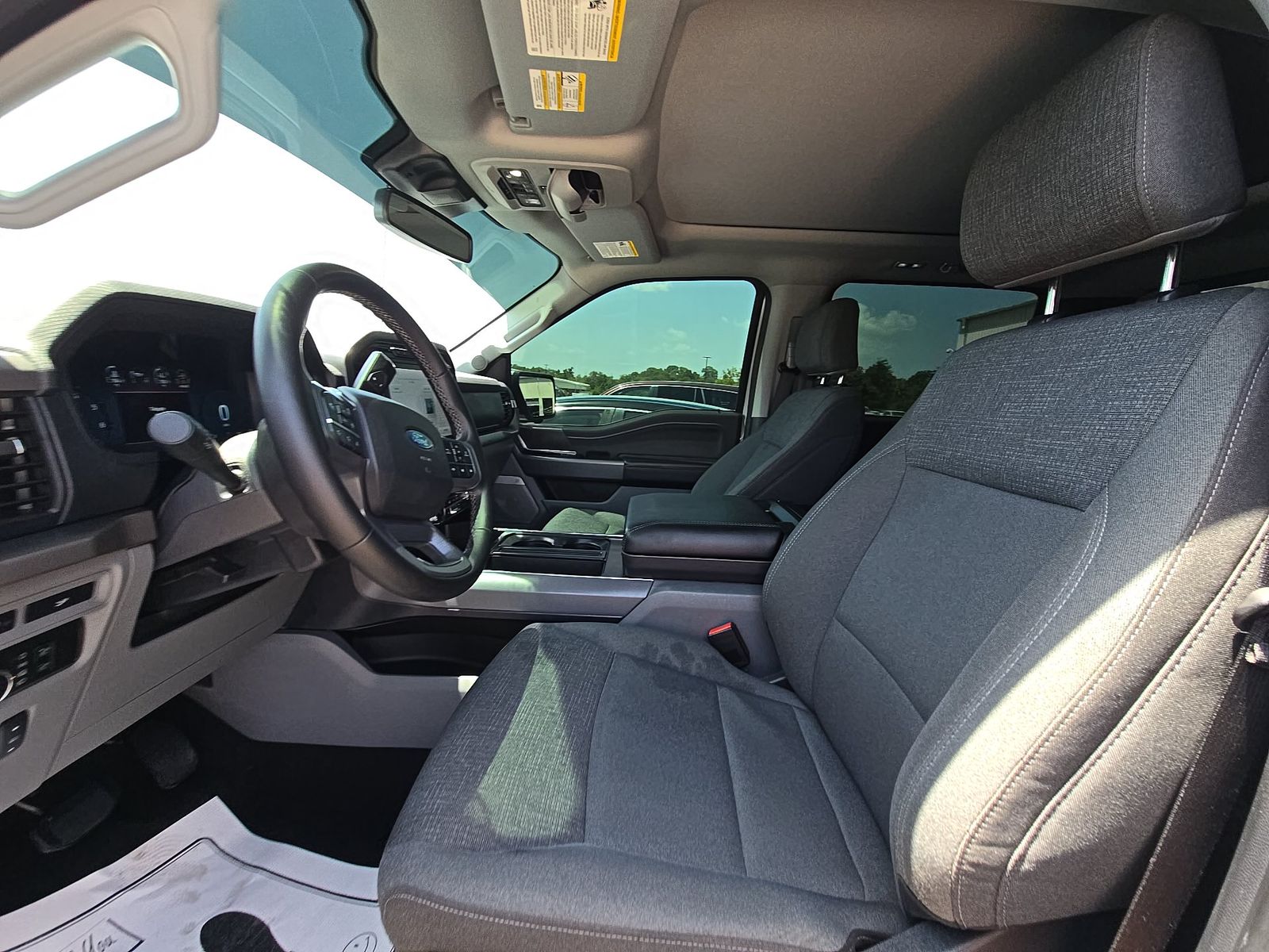 2024 Ford F-150 XLT AWD