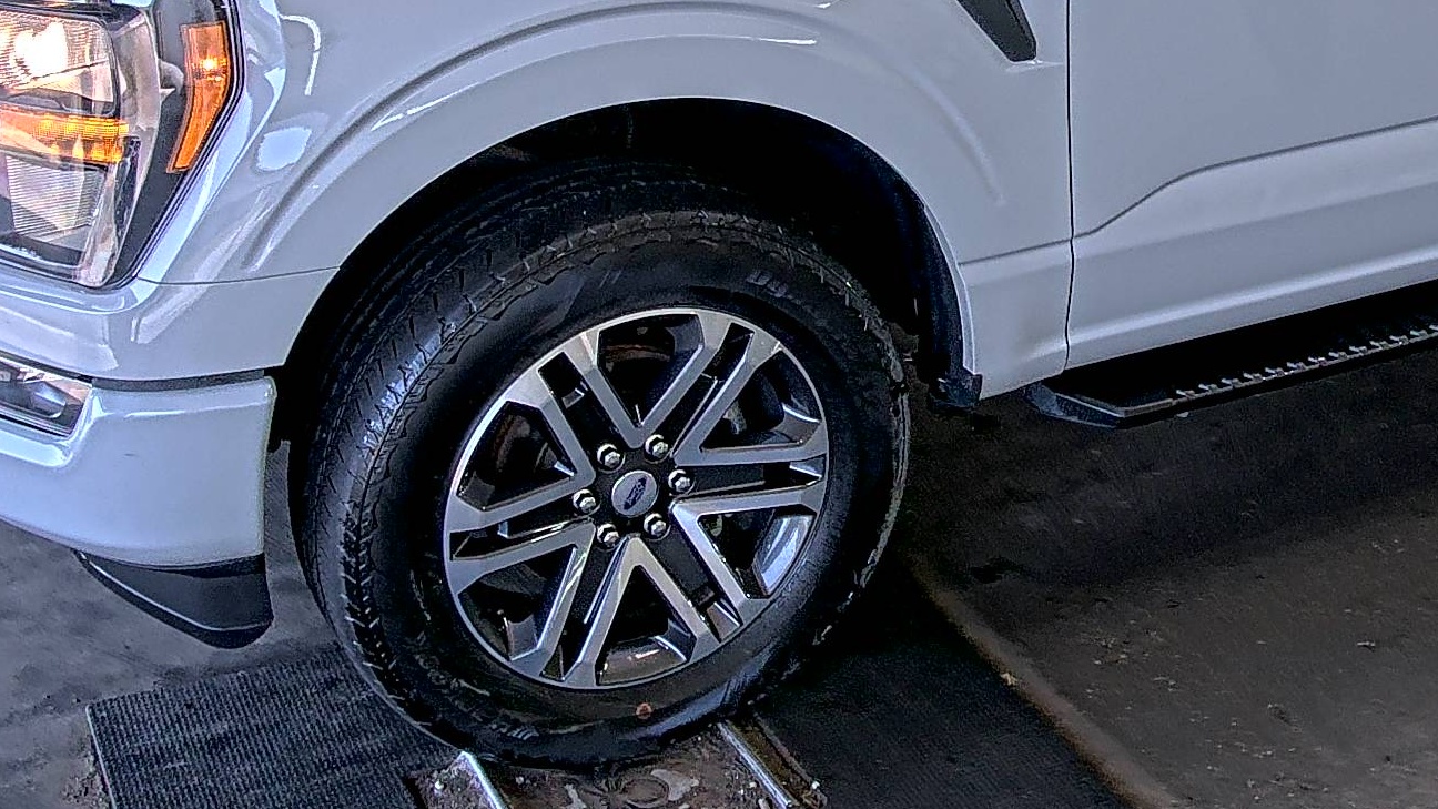 2023 Ford F-150 XL AWD