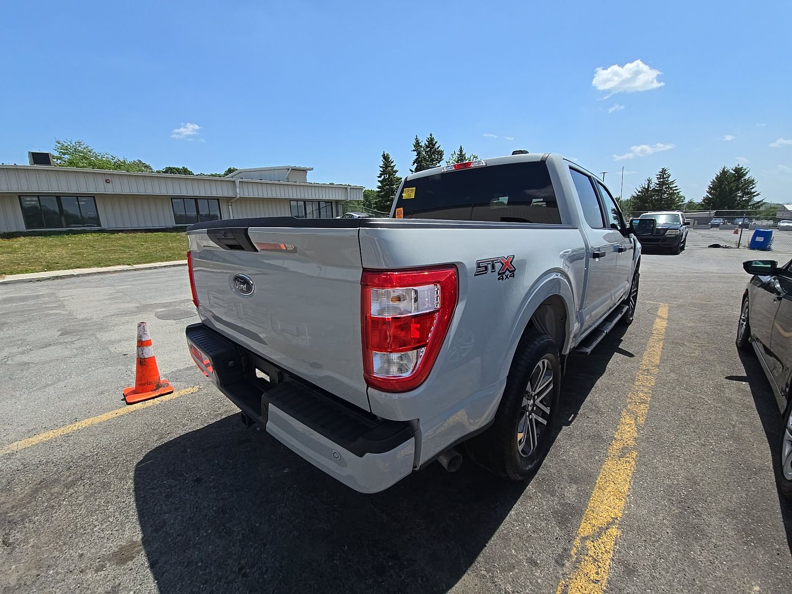 2023 Ford F-150 XL AWD