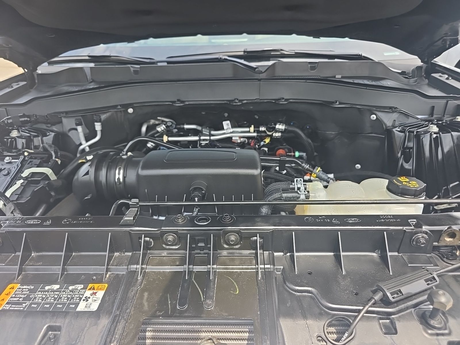 2023 Ford Explorer XLT AWD