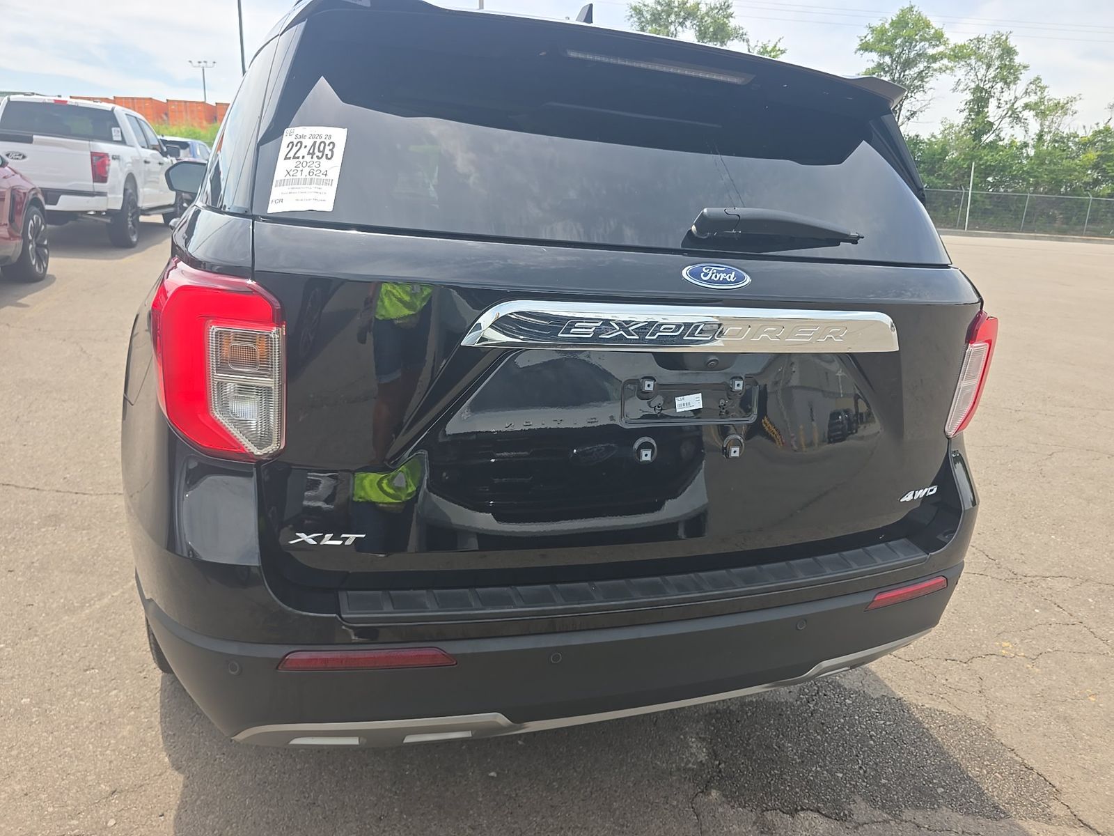 2023 Ford Explorer XLT AWD