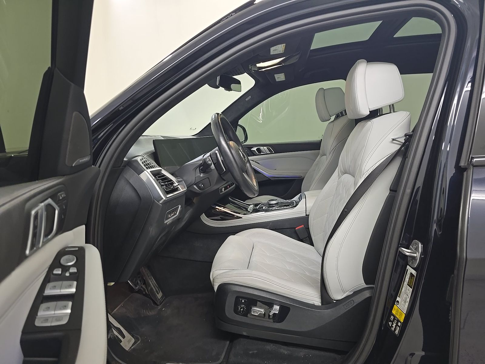 2024 BMW X7 xDrive40i AWD