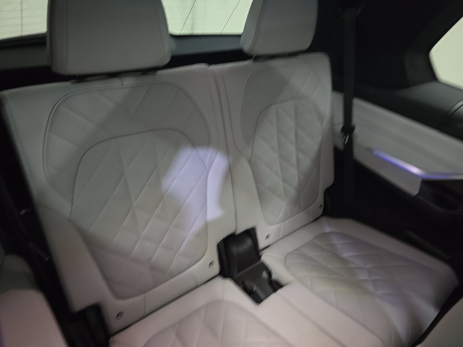 2024 BMW X7 xDrive40i AWD