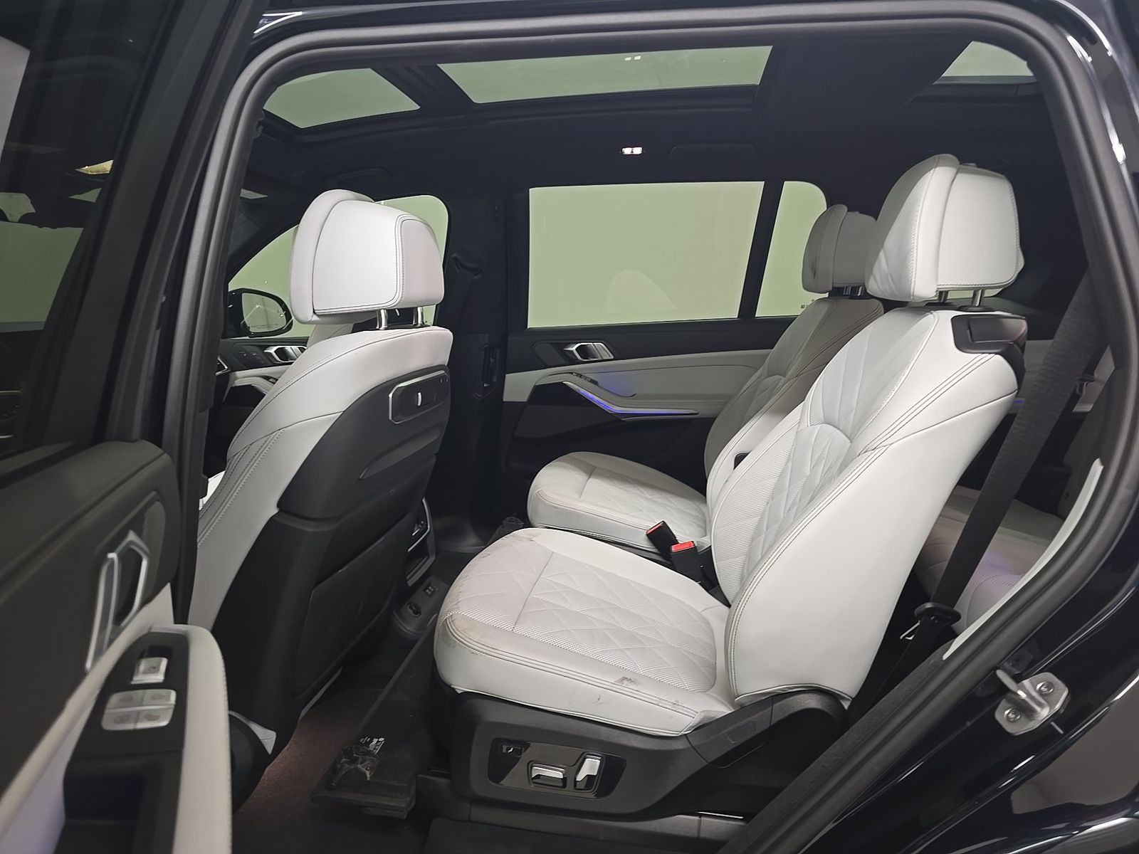2024 BMW X7 xDrive40i AWD