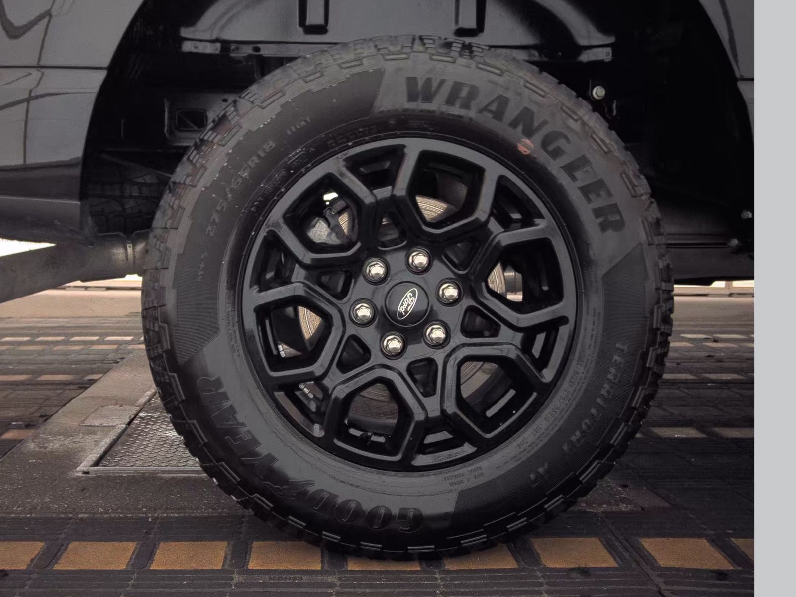 2025 Ford F-150 STX AWD