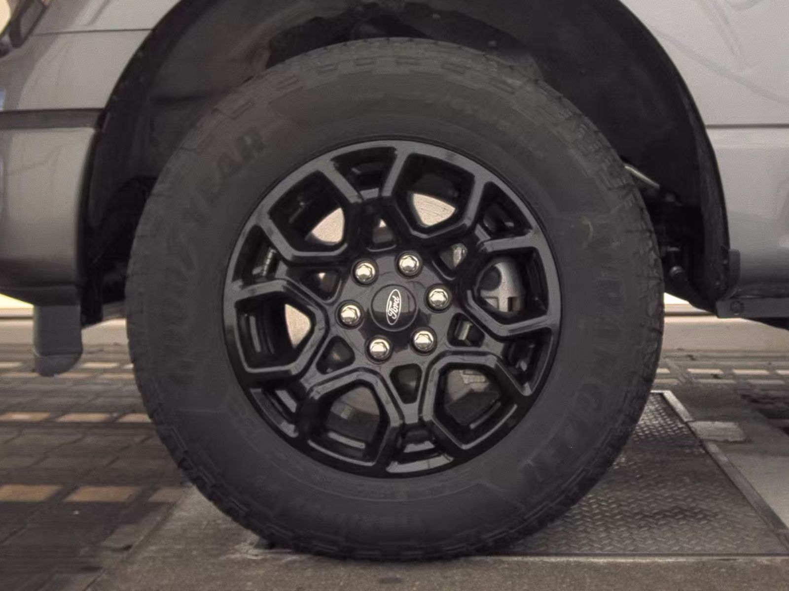2024 Ford F-150 Hybrid XLT AWD