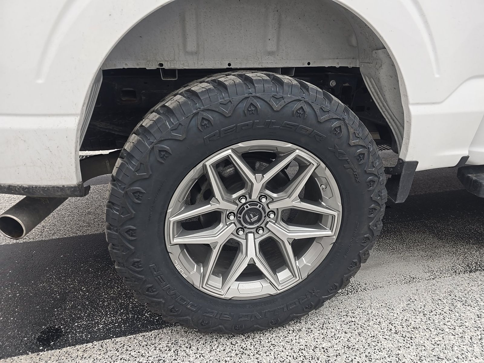 2025 Ford F-150 XLT AWD