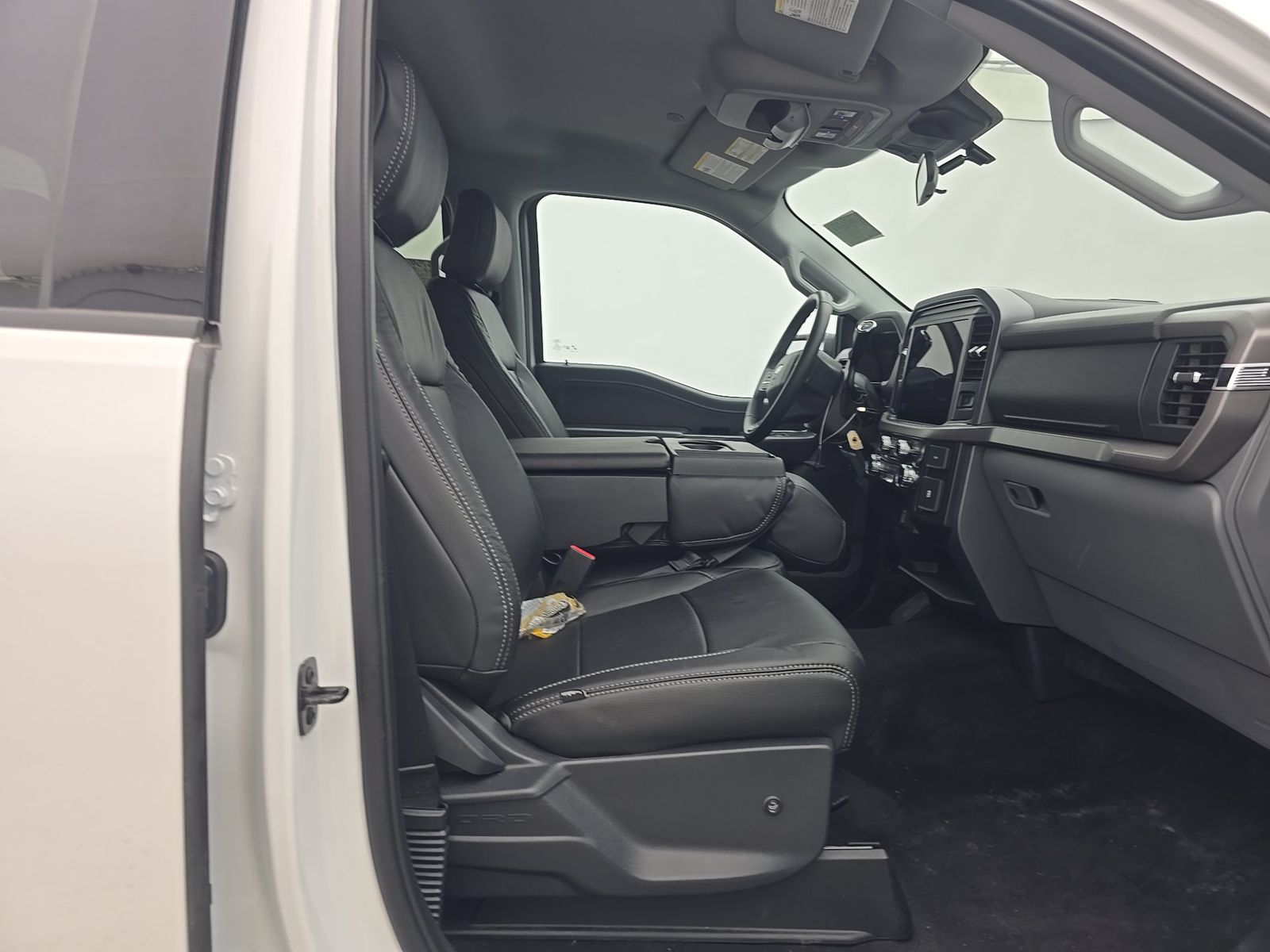 2025 Ford F-150 XLT AWD