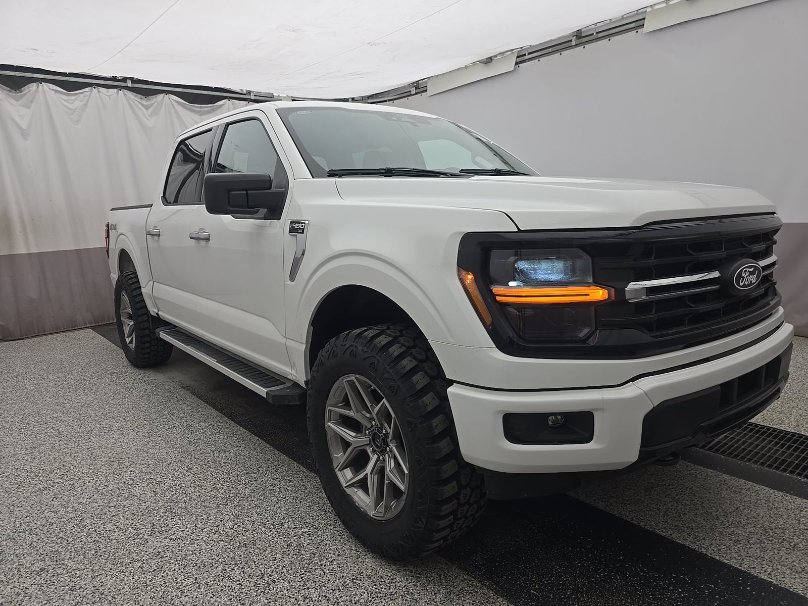 2025 Ford F-150 XLT AWD