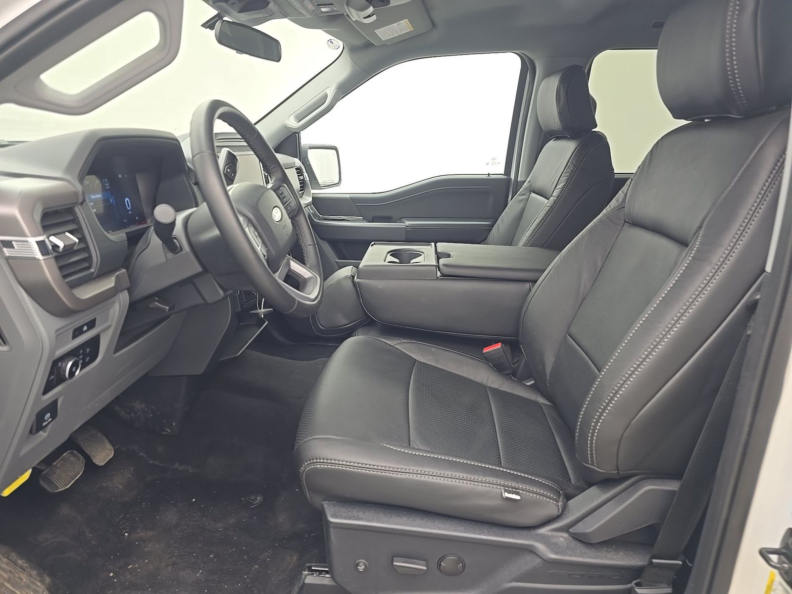2025 Ford F-150 XLT AWD