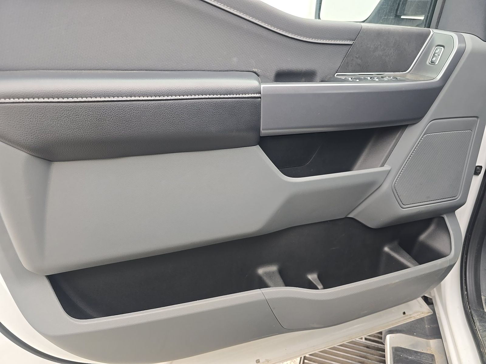 2025 Ford F-150 XLT AWD