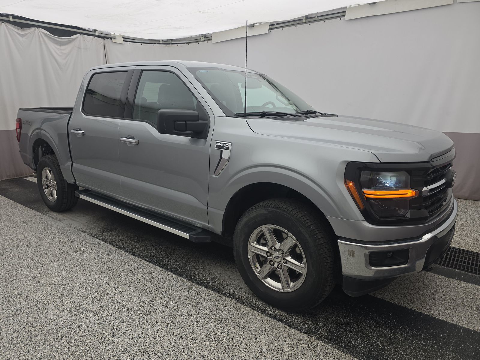 2025 Ford F-150 XLT AWD