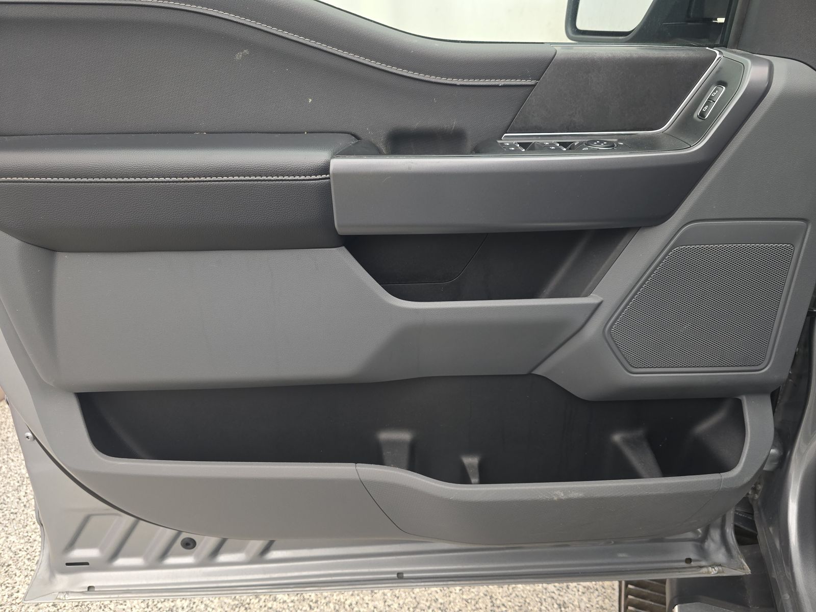 2025 Ford F-150 XLT AWD