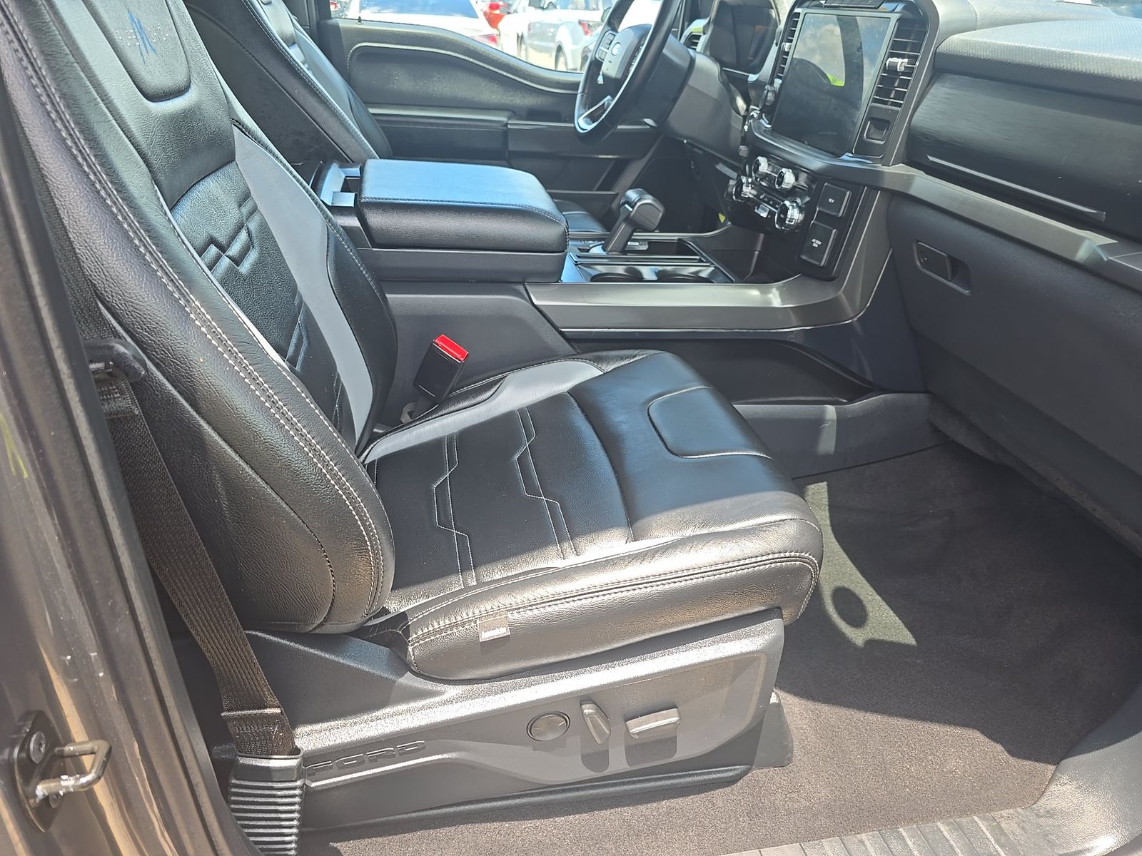 2024 Ford F-150 Hybrid XLT AWD