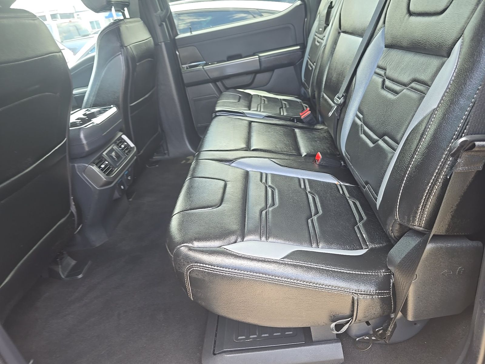 2024 Ford F-150 Hybrid XLT AWD