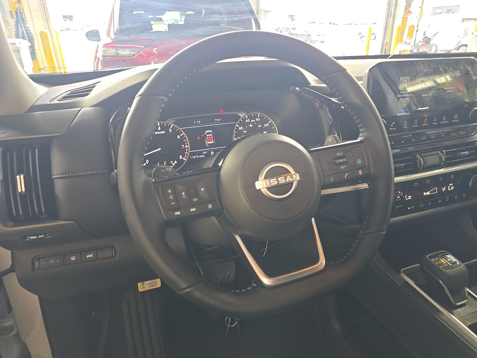 2025 Nissan Pathfinder SL AWD