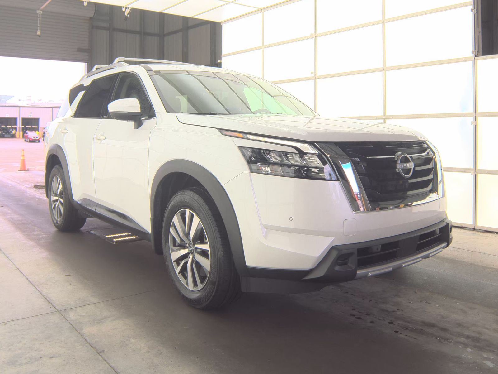 2025 Nissan Pathfinder SL AWD