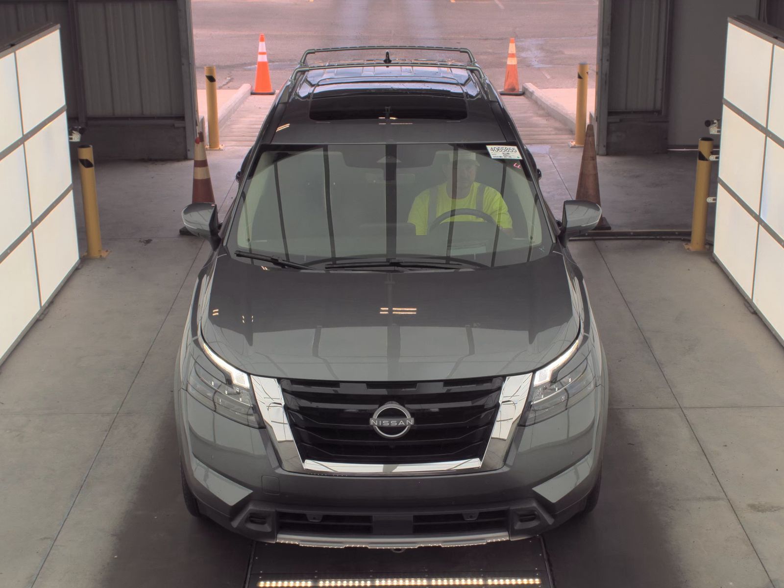 2025 Nissan Pathfinder Platinum AWD