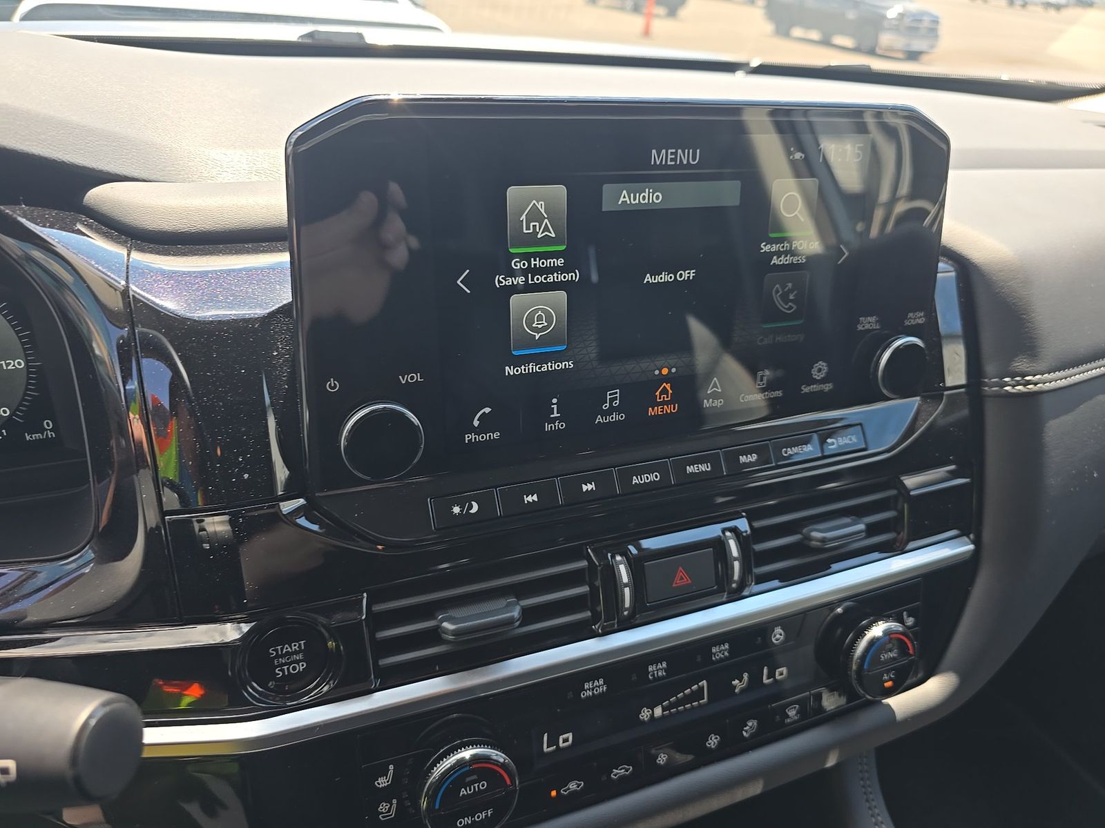 2025 Nissan Pathfinder Platinum AWD