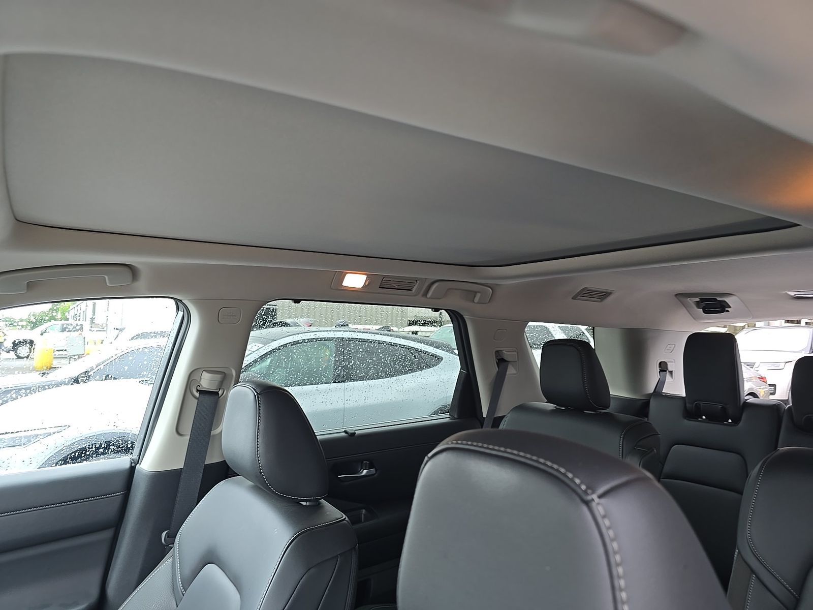 2025 Nissan Pathfinder SL FWD