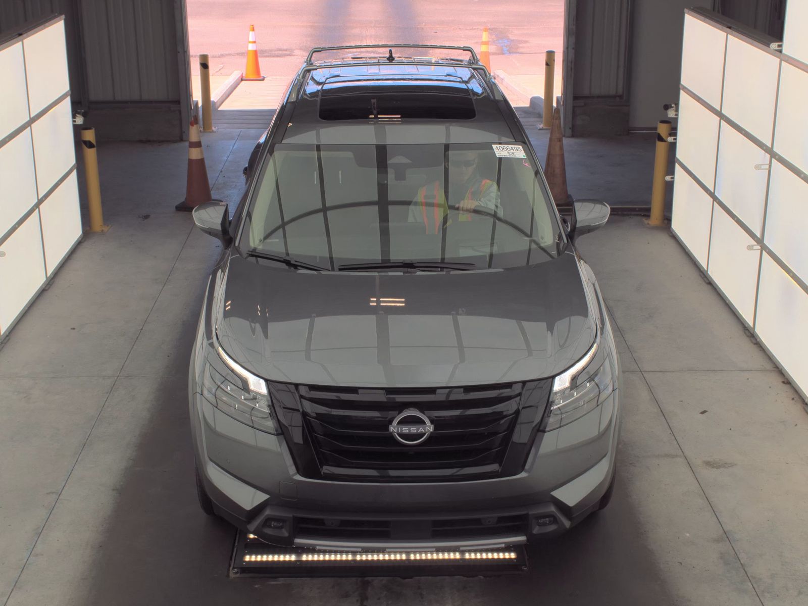2025 Nissan Pathfinder Platinum AWD