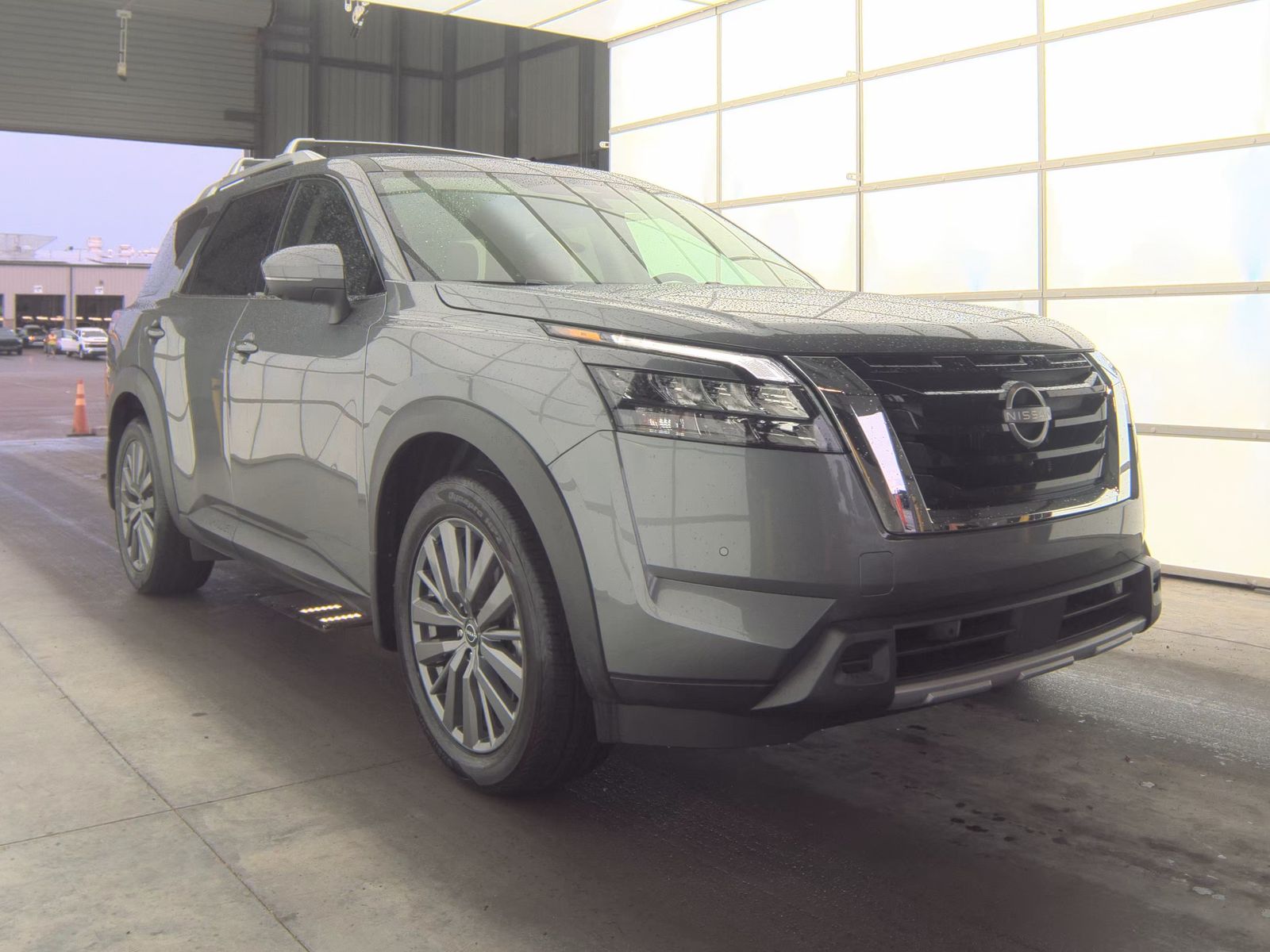 2025 Nissan Pathfinder SL FWD