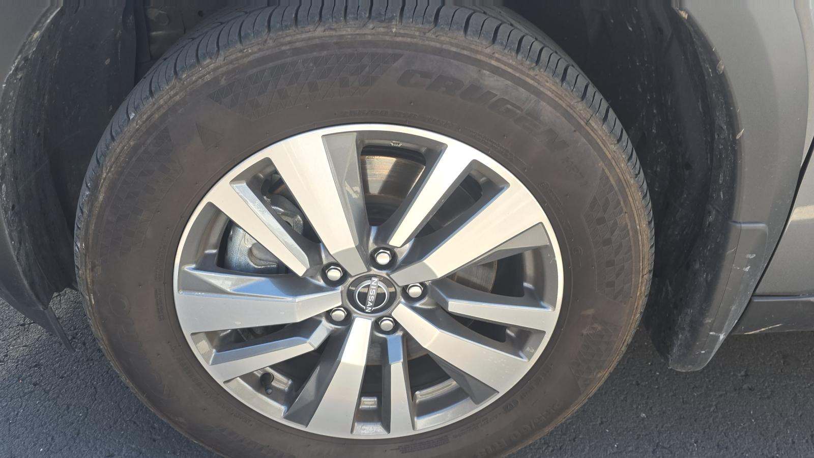 2025 Nissan Pathfinder SL FWD