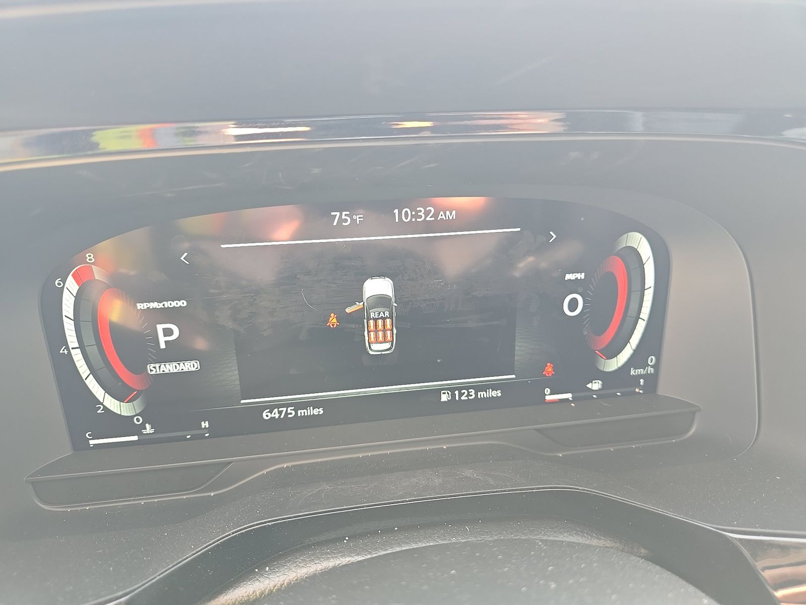 2025 Nissan Pathfinder Platinum FWD