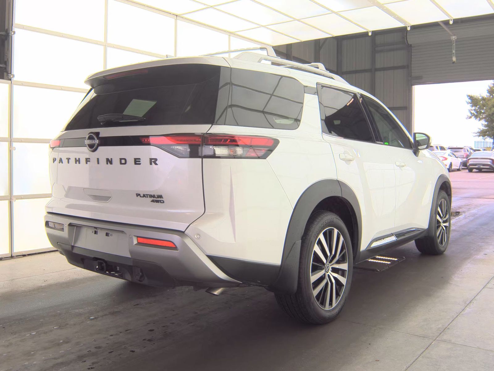 2025 Nissan Pathfinder Platinum AWD
