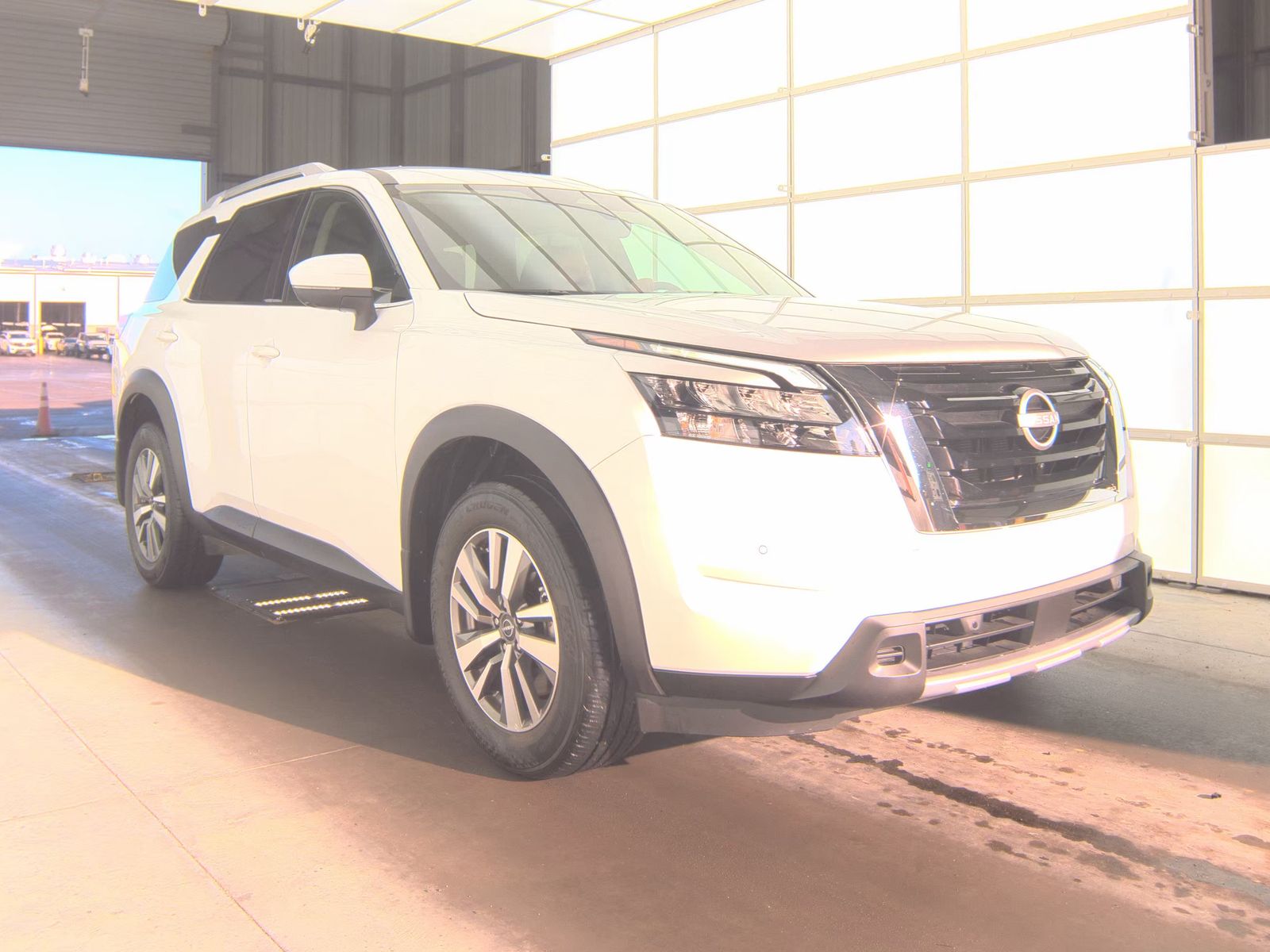 2025 Nissan Pathfinder SL AWD