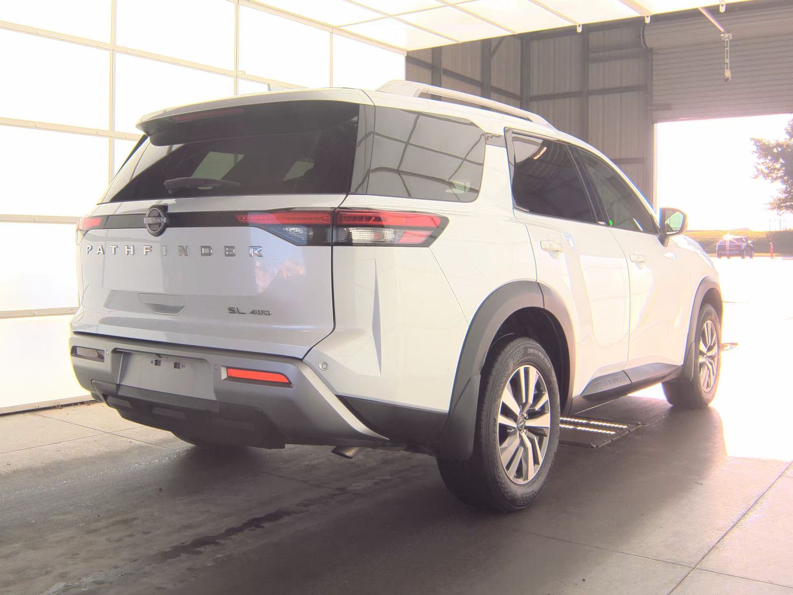2025 Nissan Pathfinder SL AWD