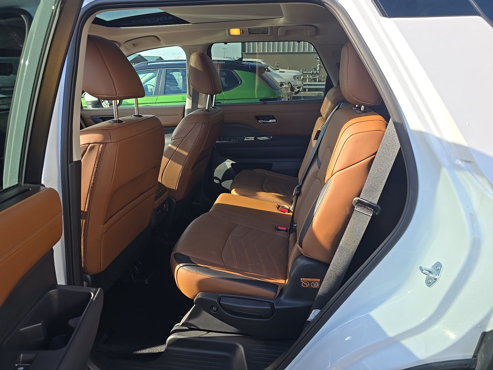 2025 Nissan Pathfinder Platinum AWD