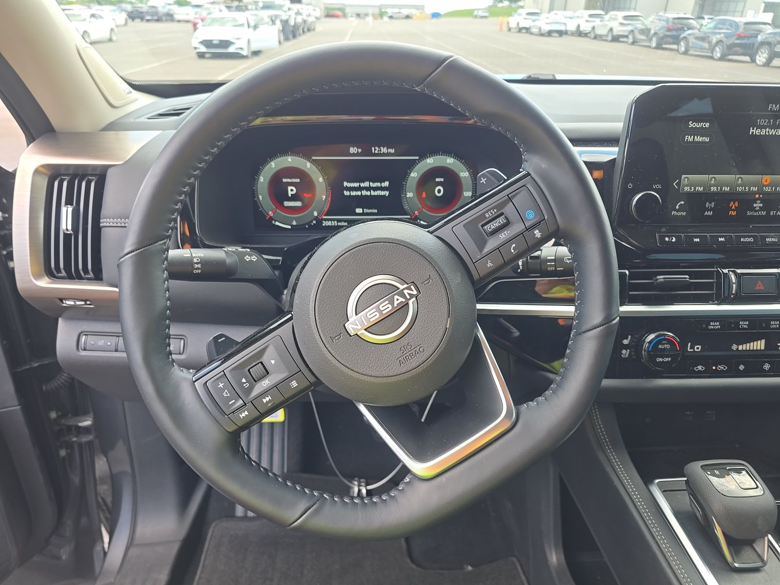 2025 Nissan Pathfinder Platinum FWD