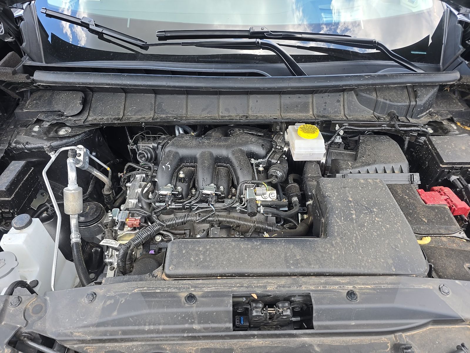 2025 Nissan Pathfinder Platinum FWD