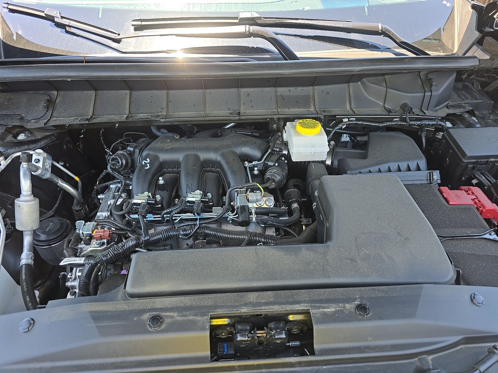 2025 Nissan Pathfinder Platinum FWD
