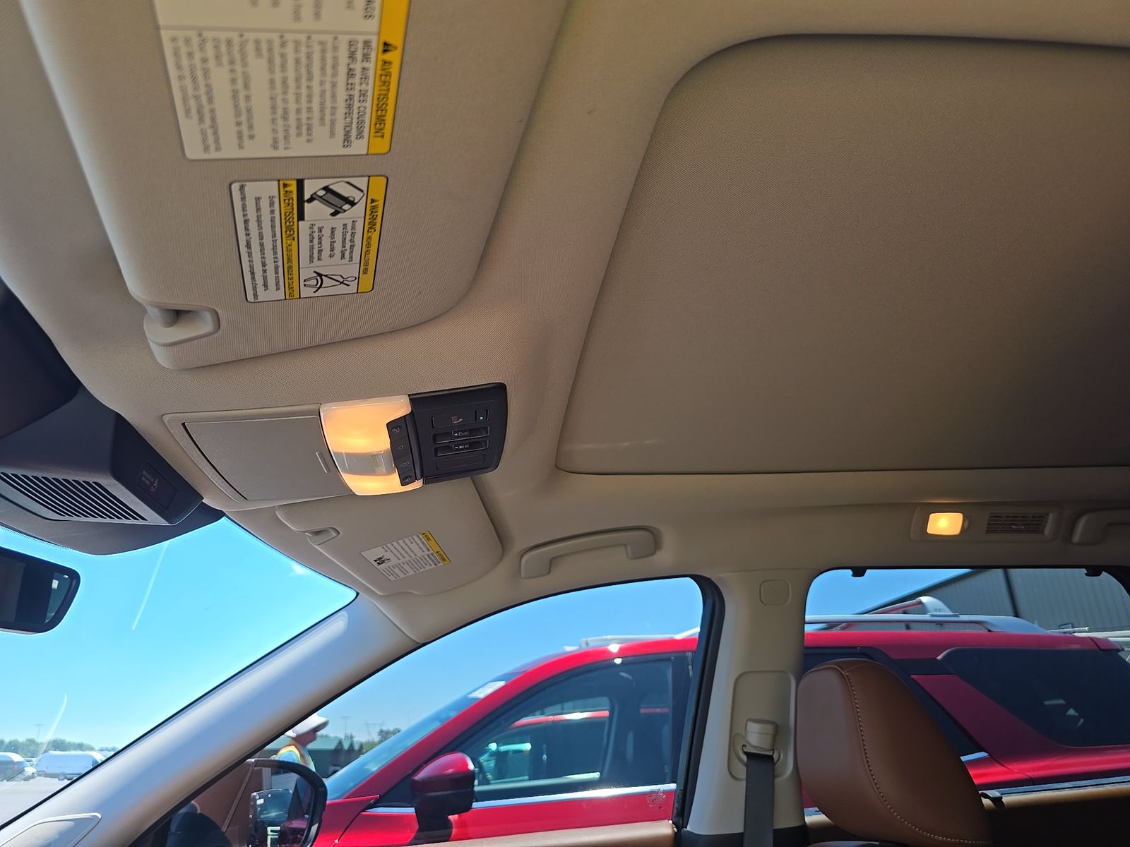 2025 Nissan Pathfinder Platinum FWD