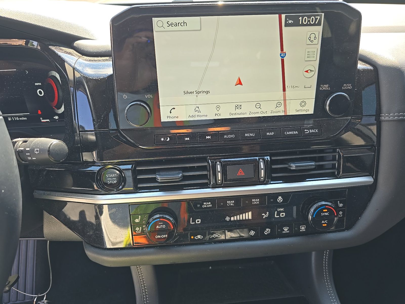 2025 Nissan Pathfinder Platinum FWD