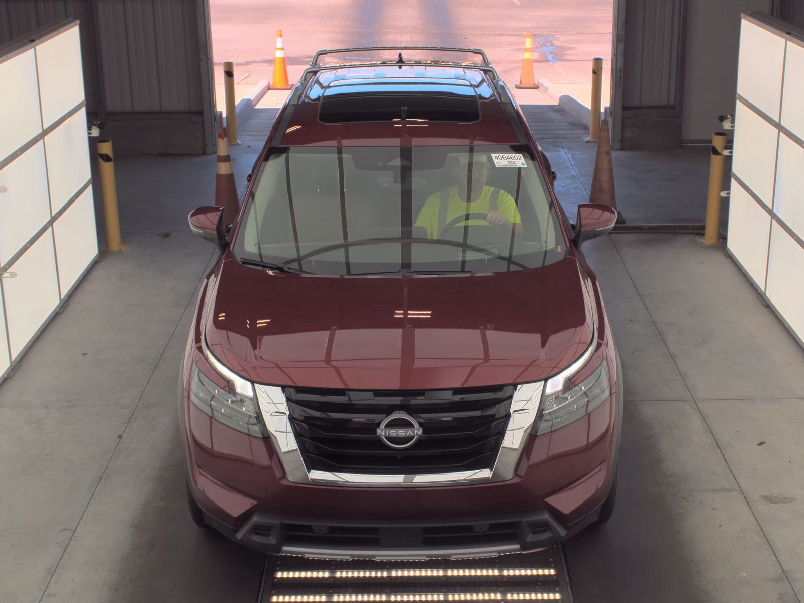 2025 Nissan Pathfinder Platinum FWD