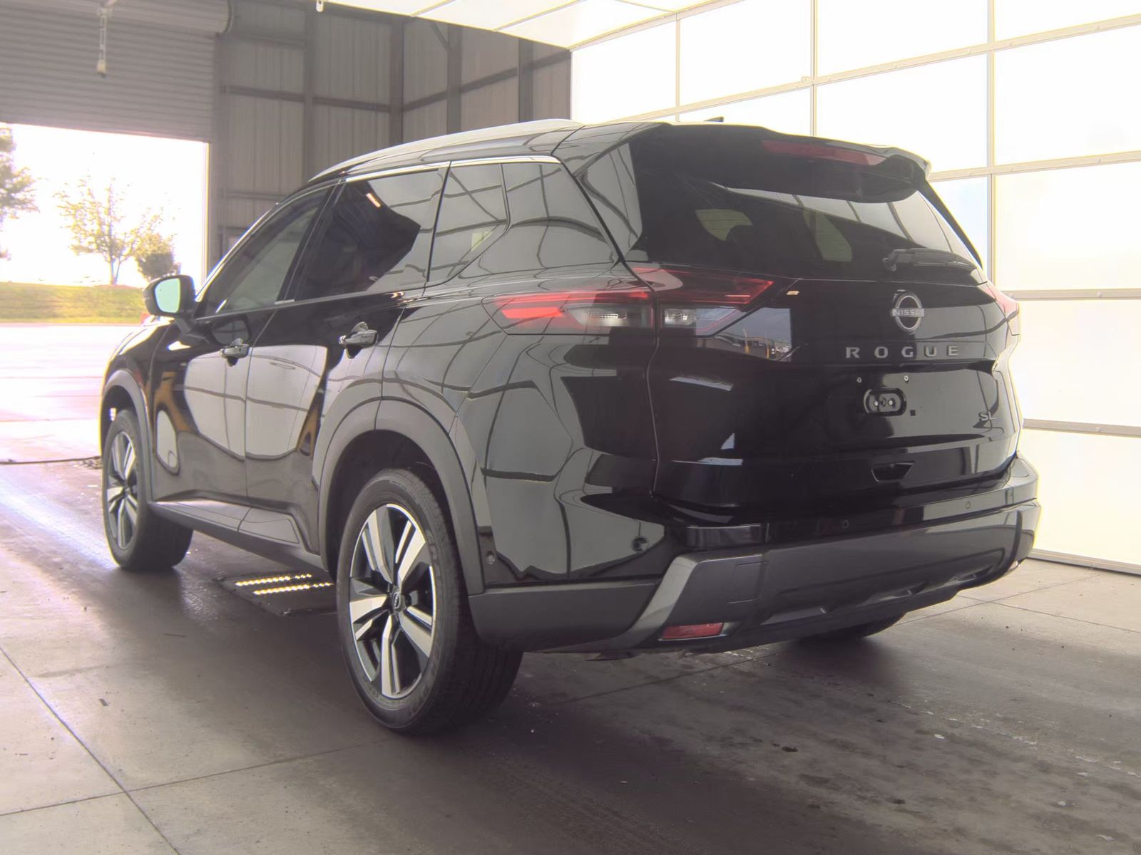 2025 Nissan Rogue SL FWD