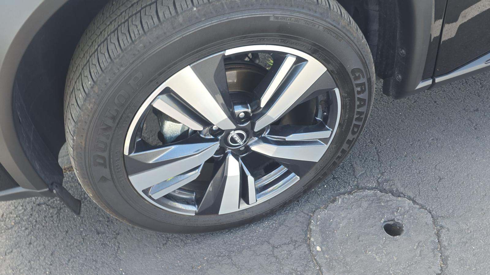 2025 Nissan Rogue SL FWD