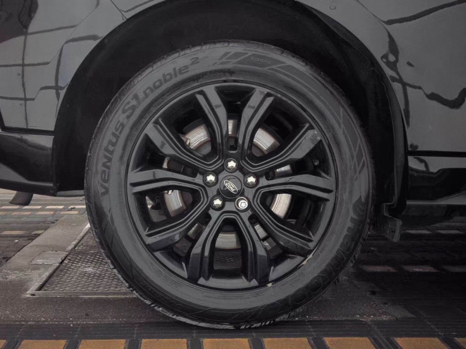 2024 Ford Edge SE AWD