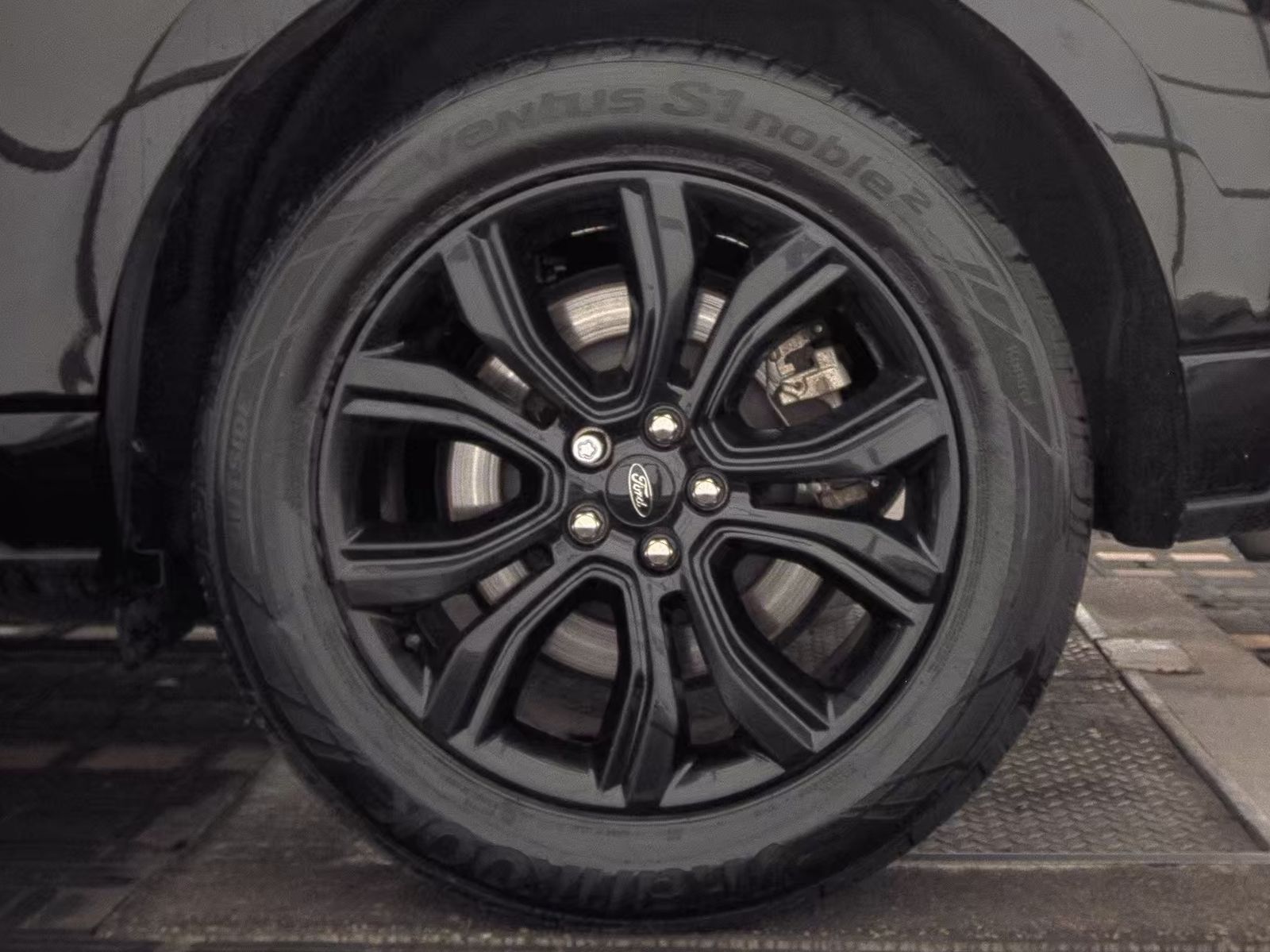 2024 Ford Edge SE AWD