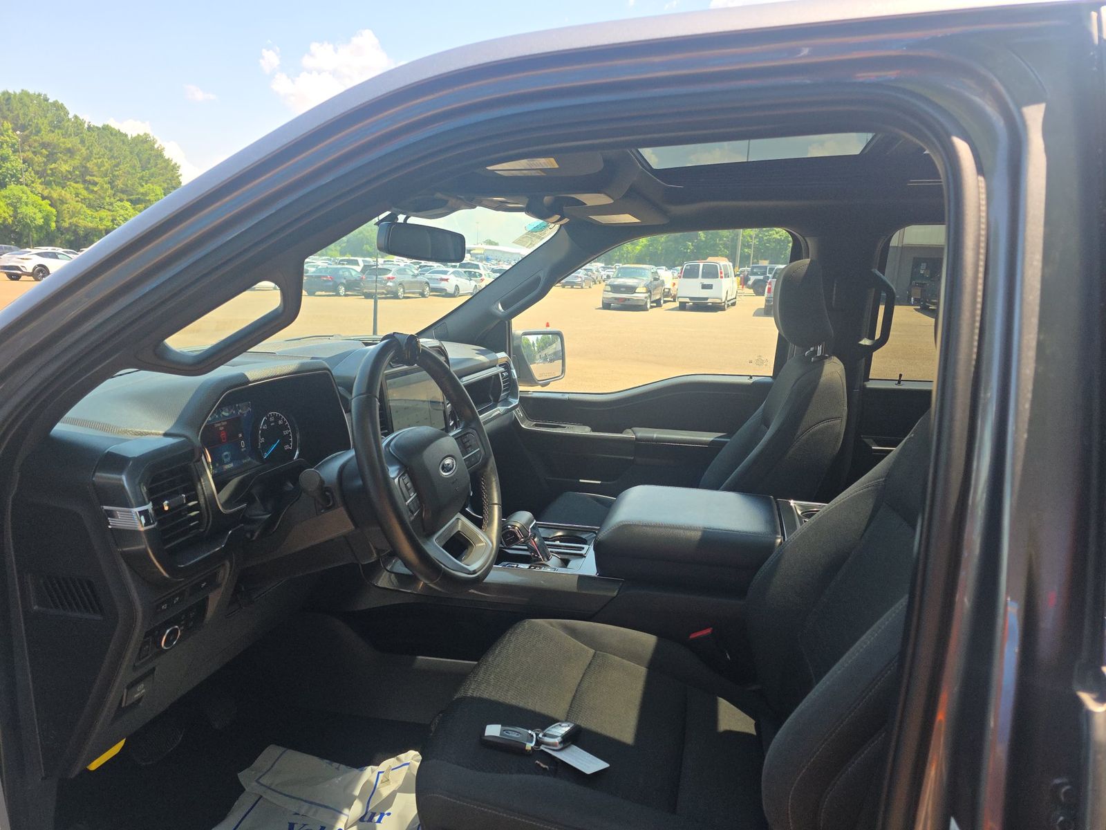 2023 Ford F-150 XLT AWD