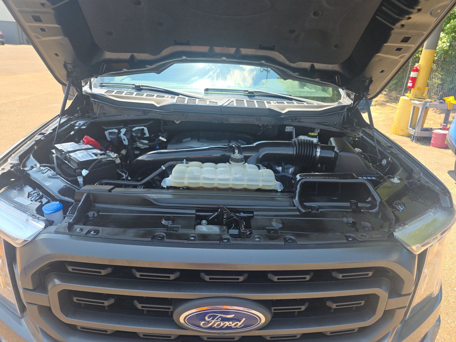 2023 Ford F-150 XLT AWD