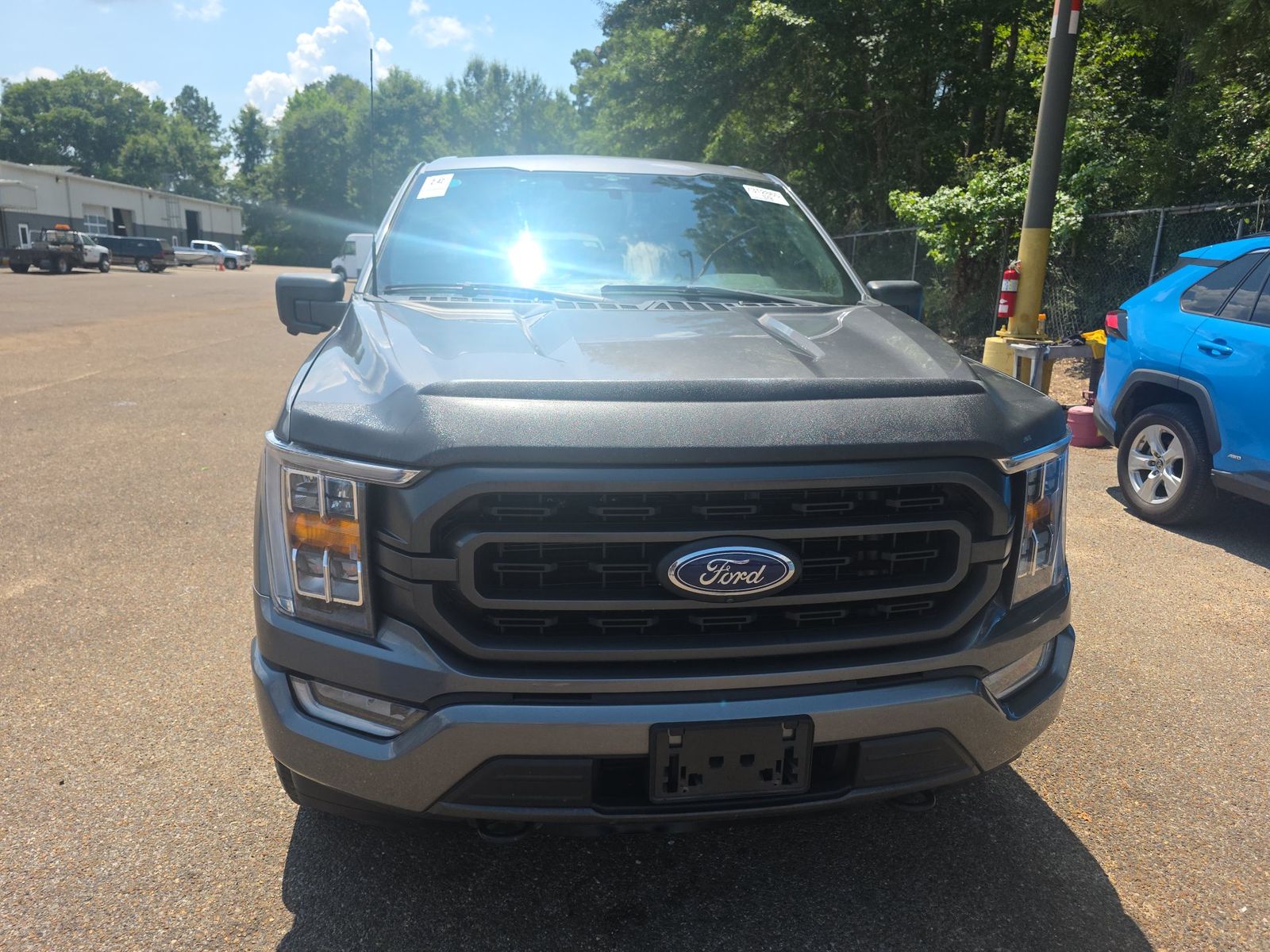 2023 Ford F-150 XLT AWD