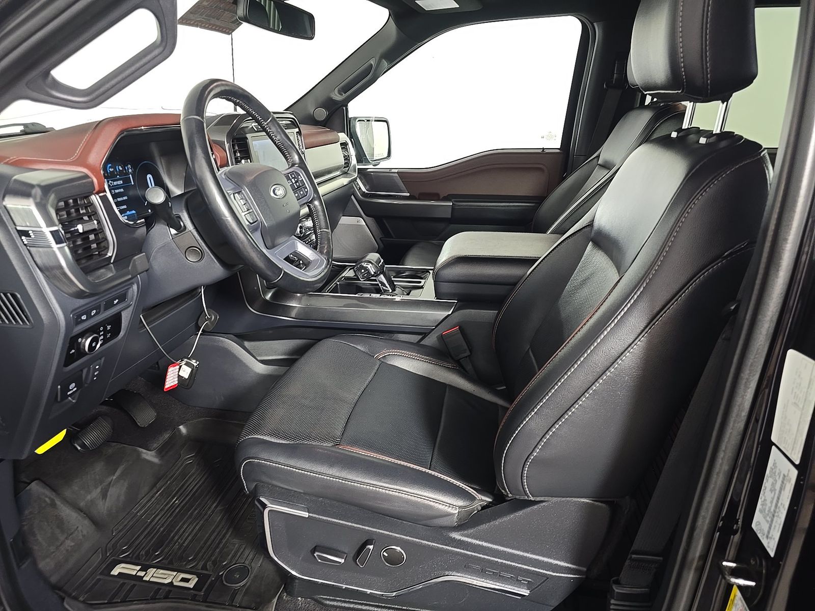 2023 Ford F-150 Lariat AWD